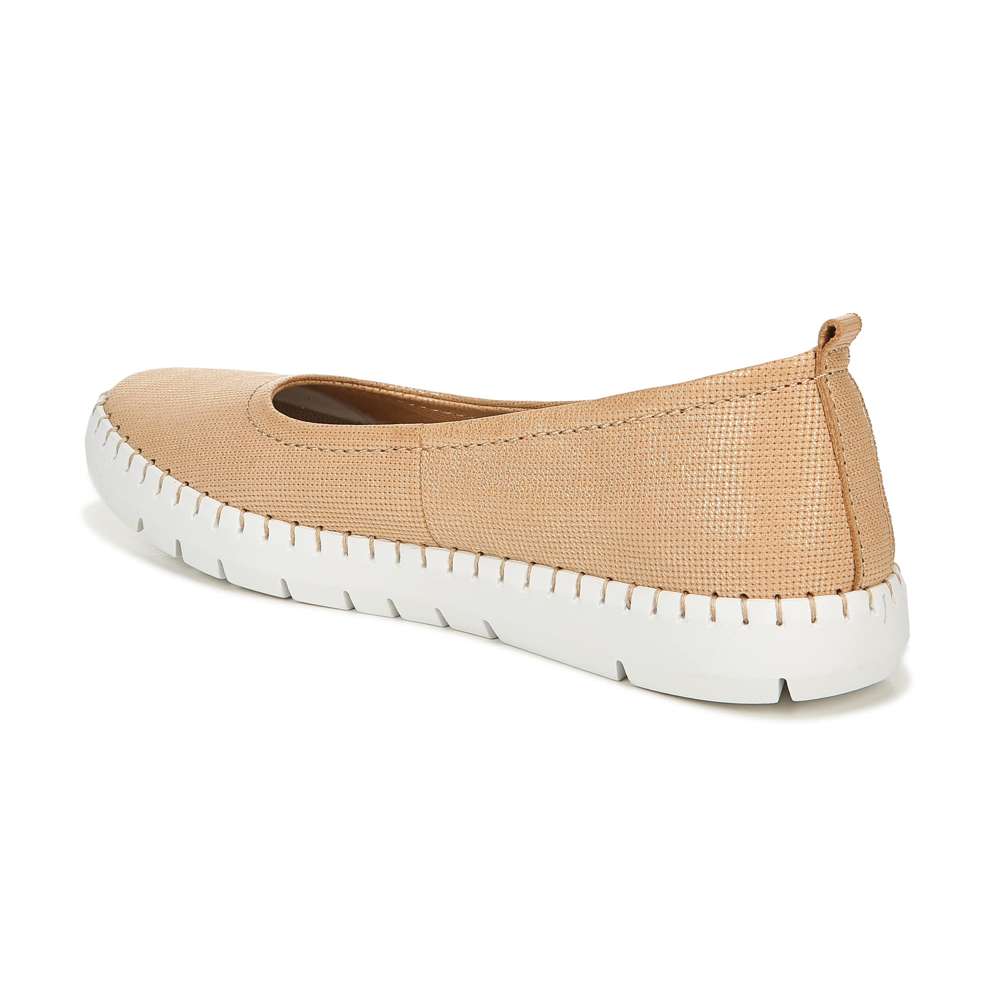 Dolly Slip-On - Tan